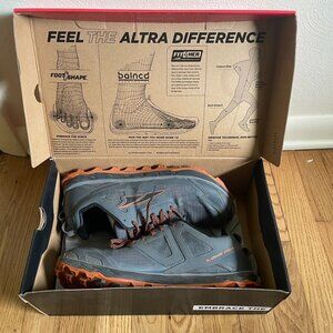 Men's Altra Lone Peak 4.5